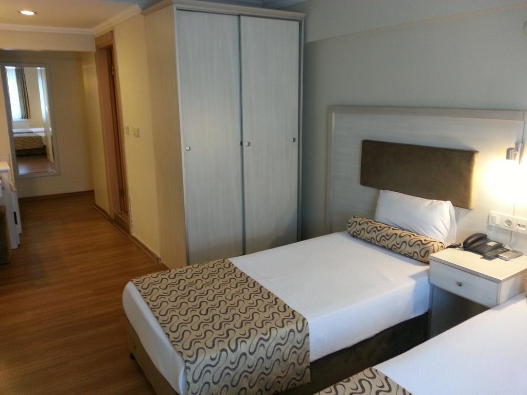 Grand Zeybek Hotel İzmir Luaran gambar