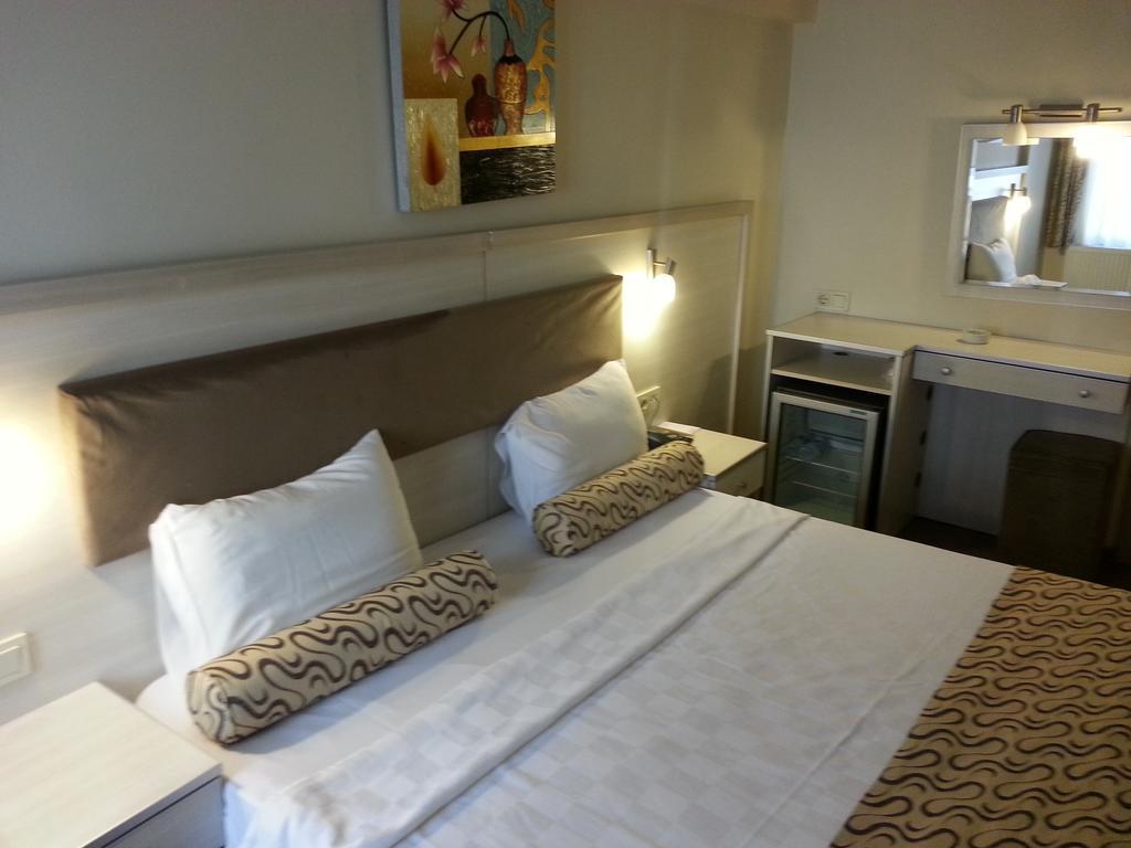 Grand Zeybek Hotel İzmir Luaran gambar
