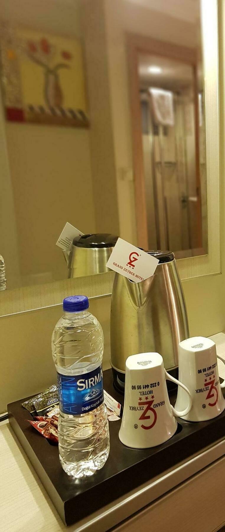 Grand Zeybek Hotel İzmir Luaran gambar