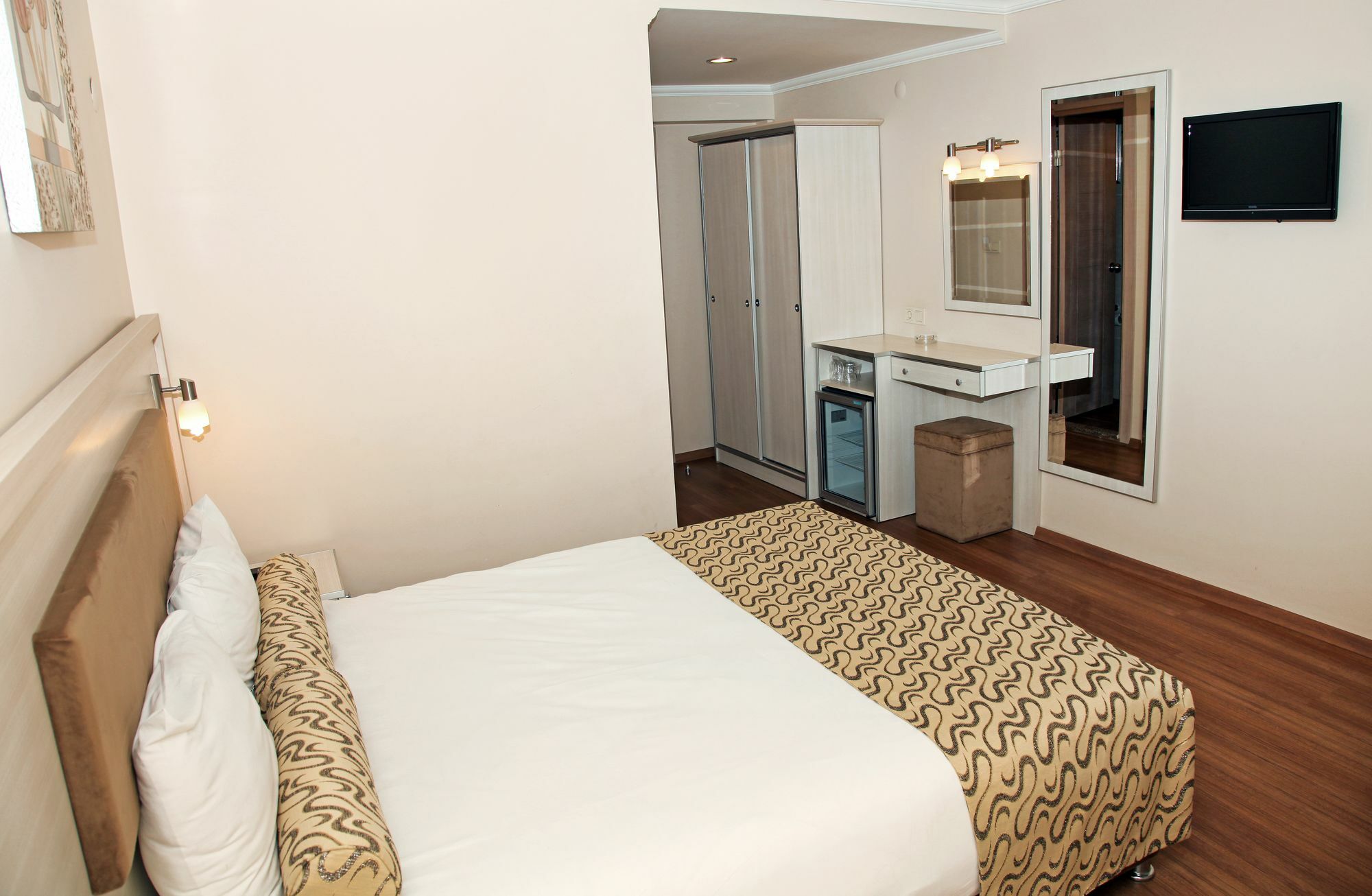 Grand Zeybek Hotel İzmir Luaran gambar