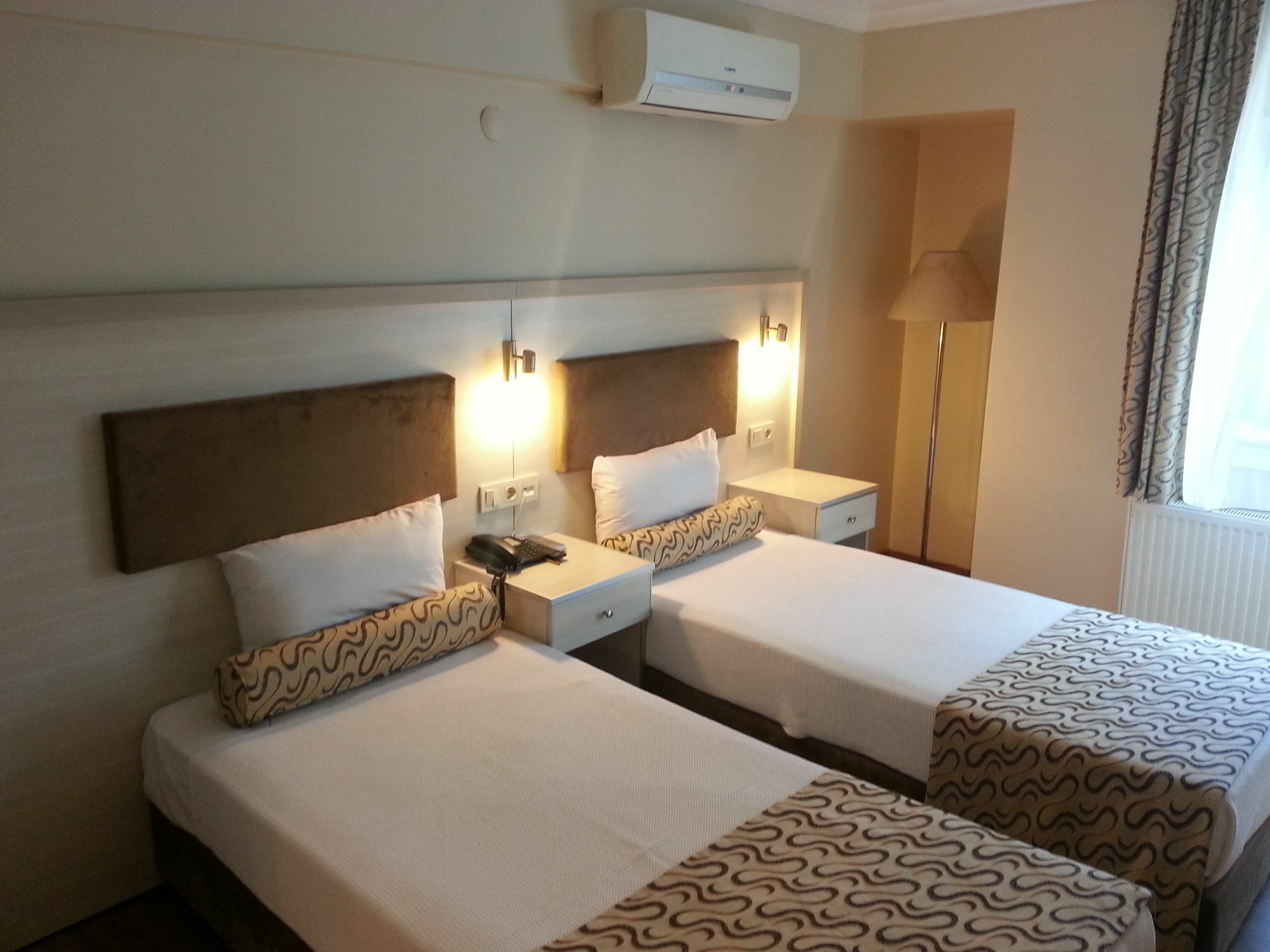Grand Zeybek Hotel İzmir Luaran gambar